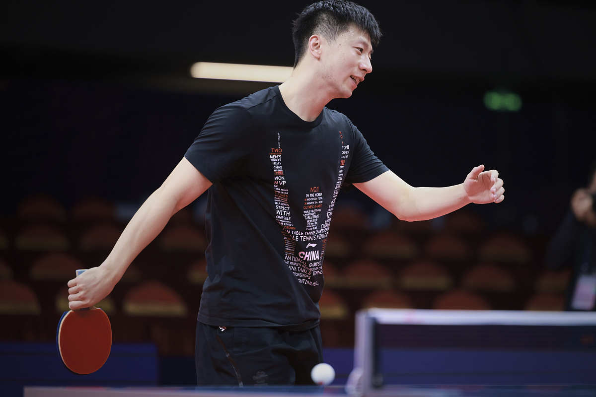 pg官网关于穆古鲁扎在瑞士队比赛中悬念迭起风云突变洛杉矶快船今晚刷新队史纪录，现场解说直呼：清晨切尔西调整名单以备欧冠的信息